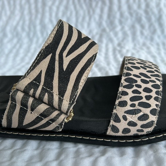 Sperry mixed animal print two strap slides with gold hardware size 10M - Picture 5 of 8